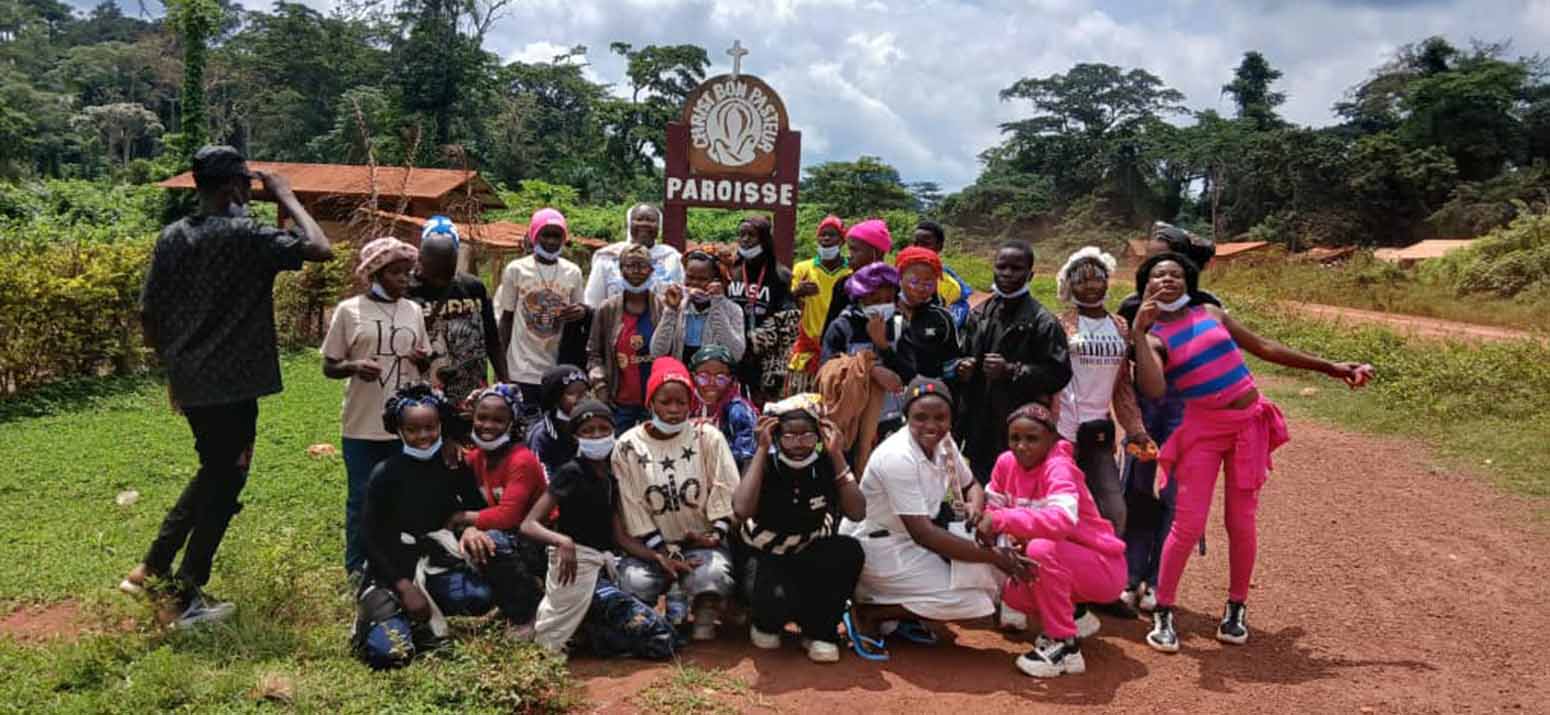 CAMERUN - Migliaia di giovani in cammino: inaugurate le JNJ 2026 in Camerun